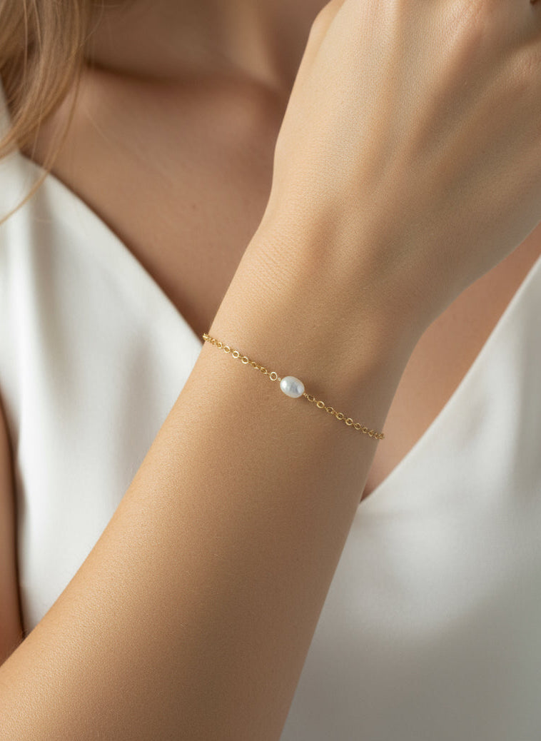 Hana Pearl Bracelet