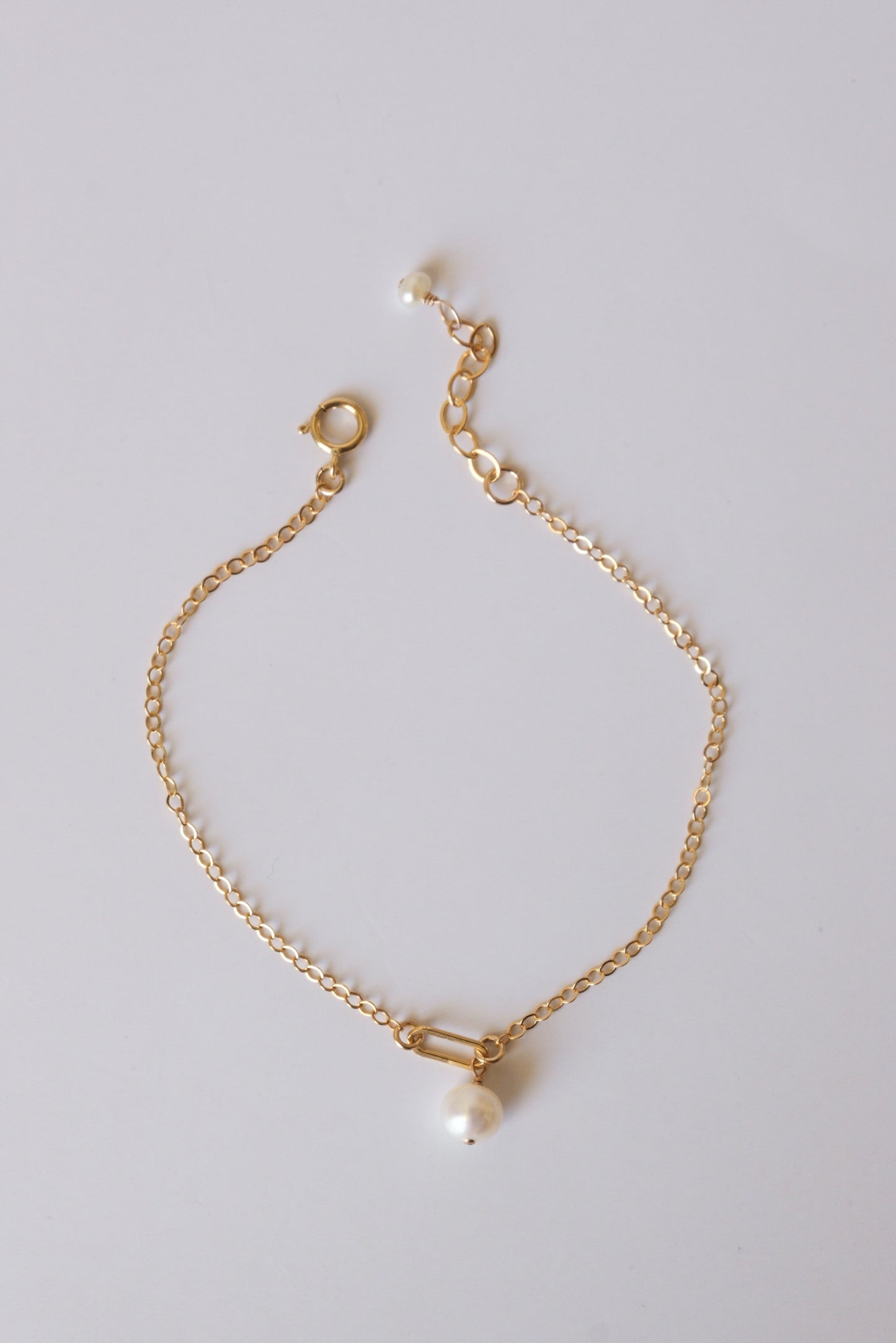 The Moonlit Beauty Pearl Bracelet