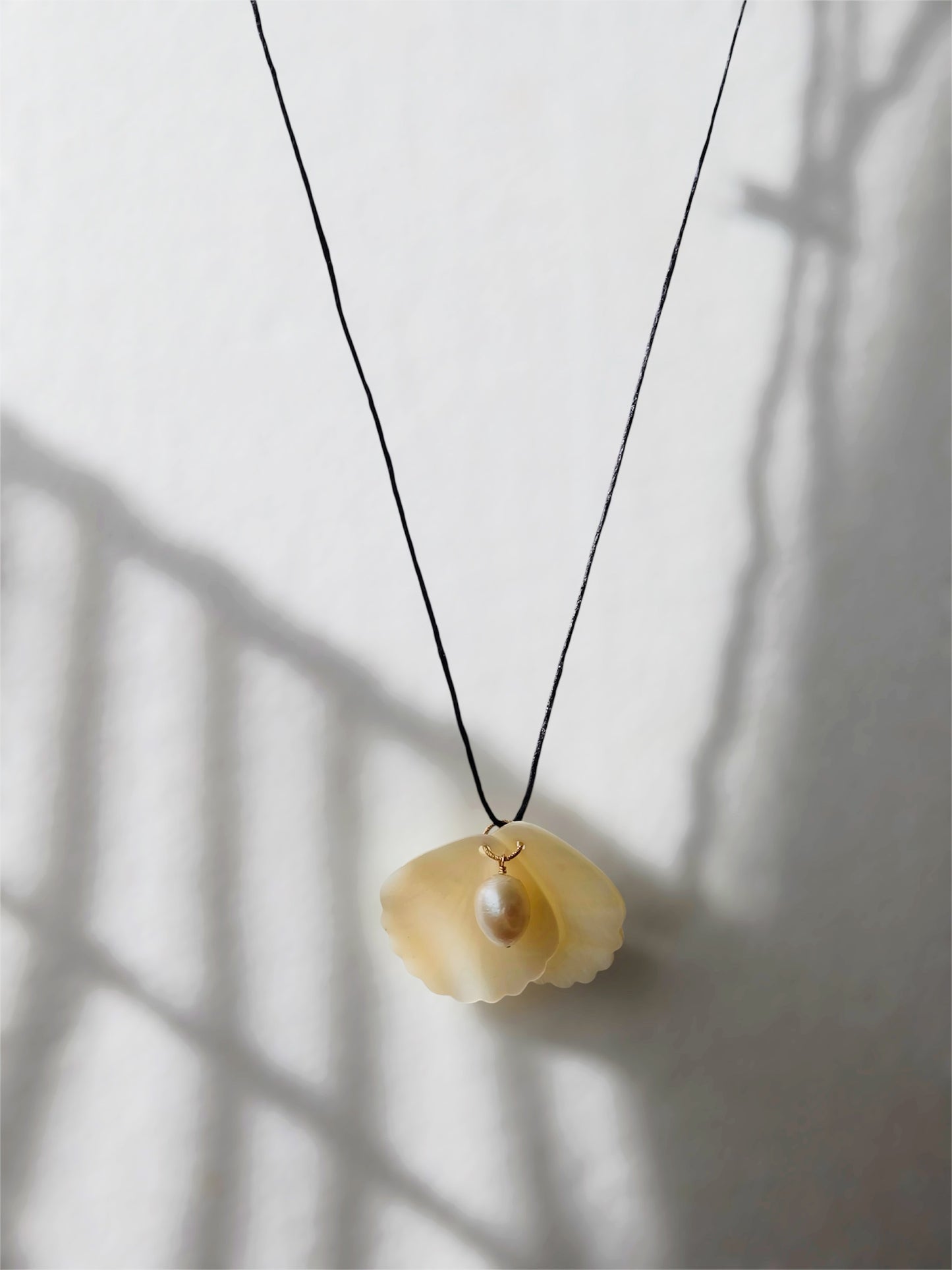 Noa Necklace