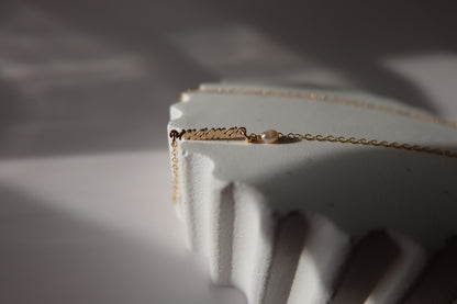 Mama Necklace