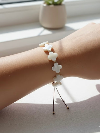 Nacre Bloom Bracelet