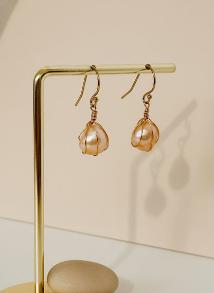 Peachy Wrap Pearl Earrings